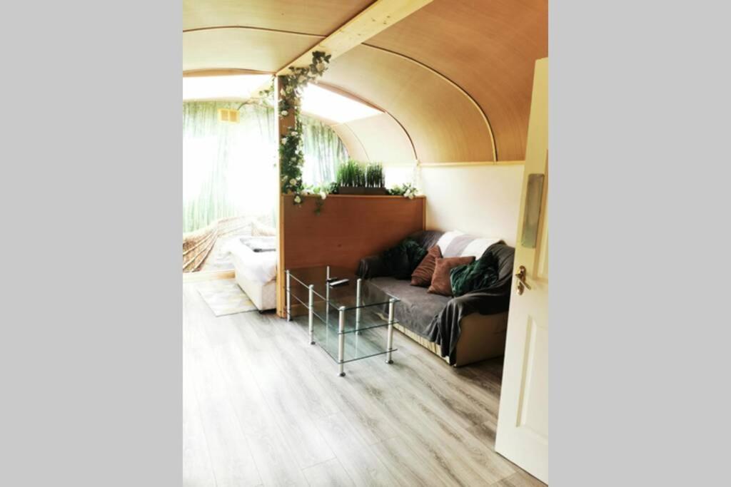 Lazy Lodge Glamping Pod With Hot Tub Port Laoise Exteriér fotografie